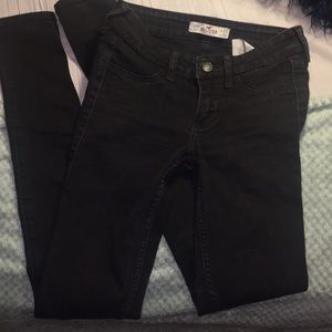 Black Hollister Skinny Jeans